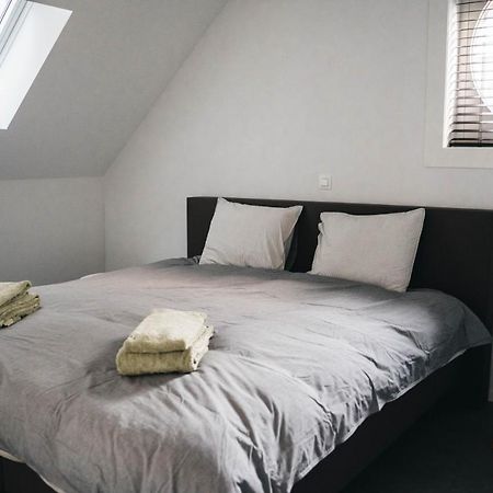 Gezellige Loft Met Twee Slaapkamers Ieper Exterior foto